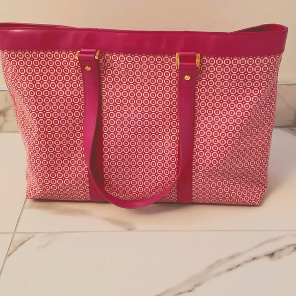 Tory Burch Tote in lovely bright pink - Picture 3 of 7